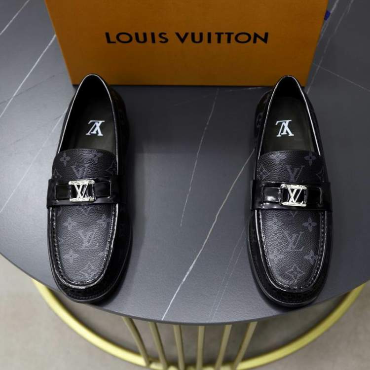 Picture of Louis Vuitton Shoes _SKULVsz38-46hnh084214685